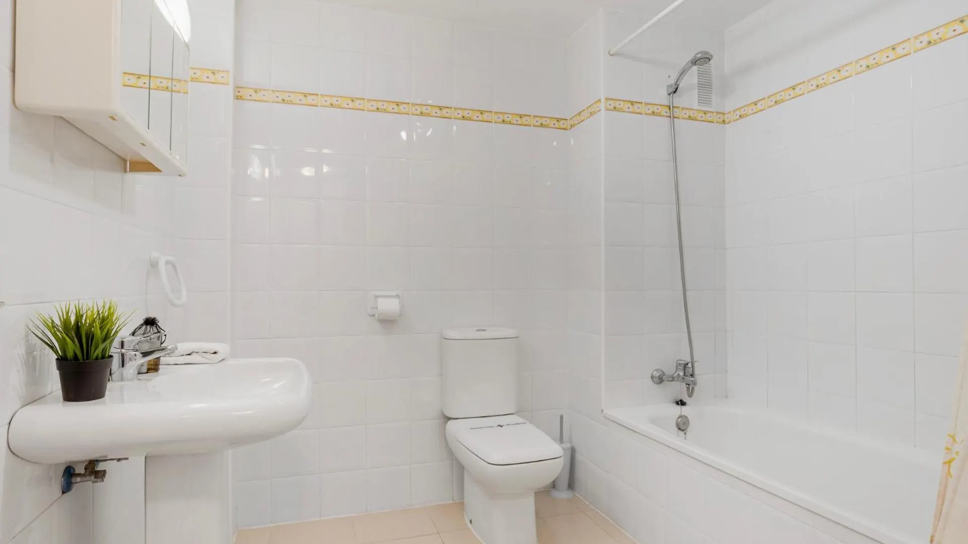 Reserva De Marbella Apartment By Costarentals - Ref M43 0*,  Espagne